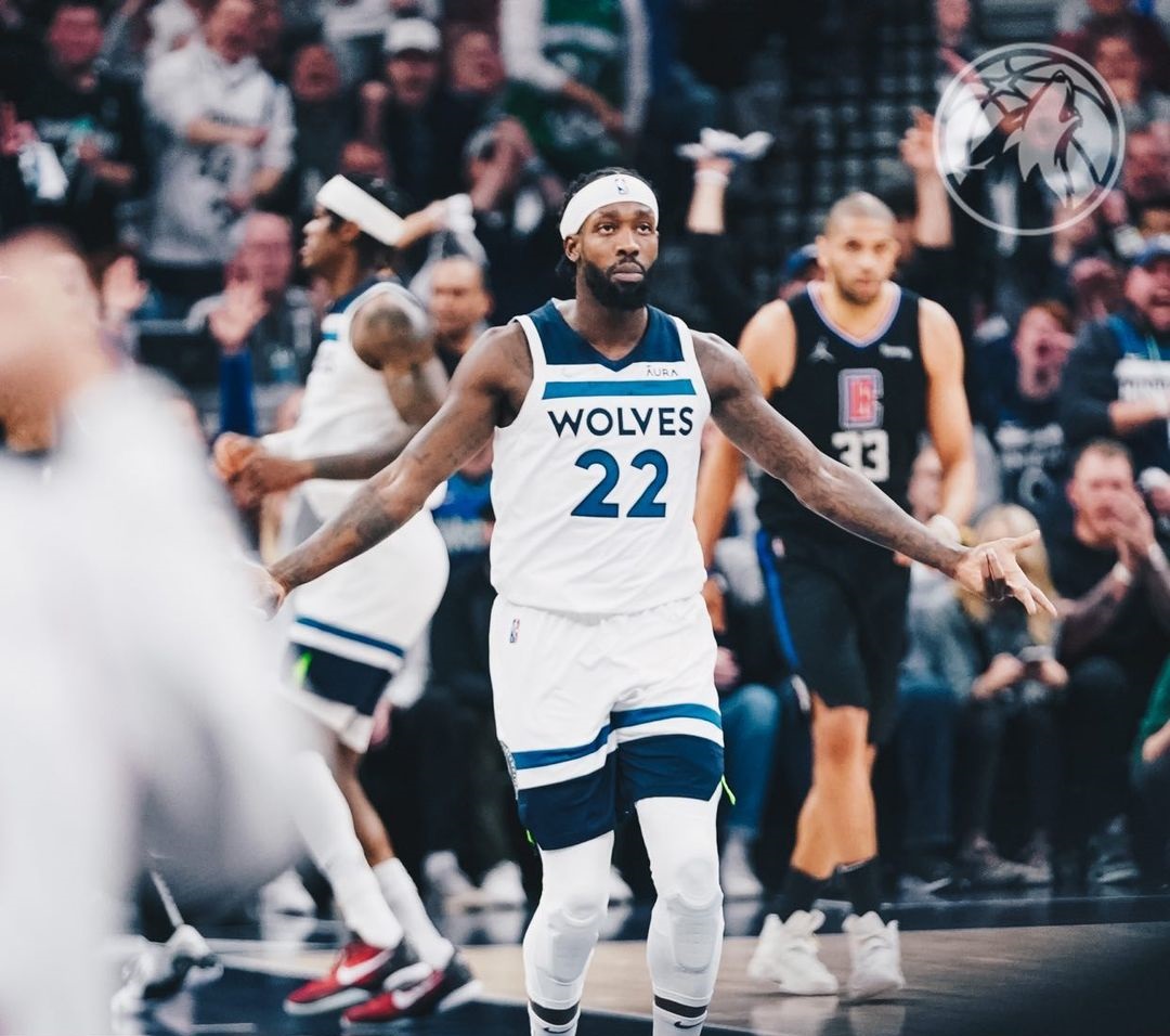  JackeyLove迎来五赛季出色发挥，勇士观众热烈欢呼！气势如虹延续-开云体育官网